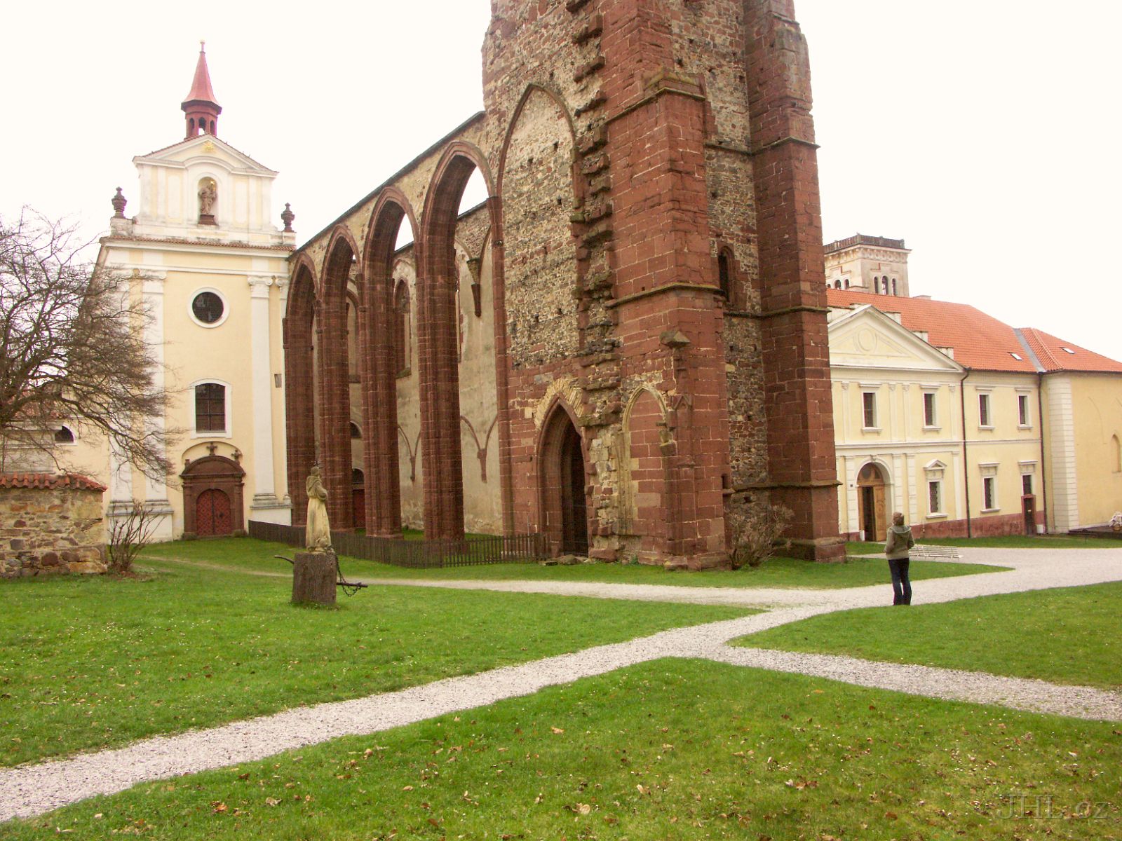 050410M080.JPE - Sázavský klášter